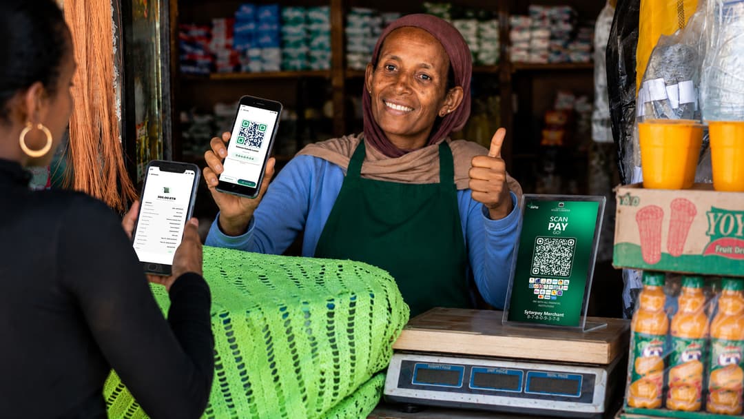 Accepting a digital payment via StarPay QR code!